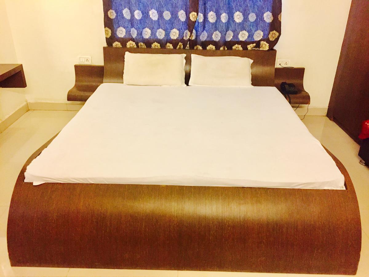 Hotel Shiva Sehore Exterior photo