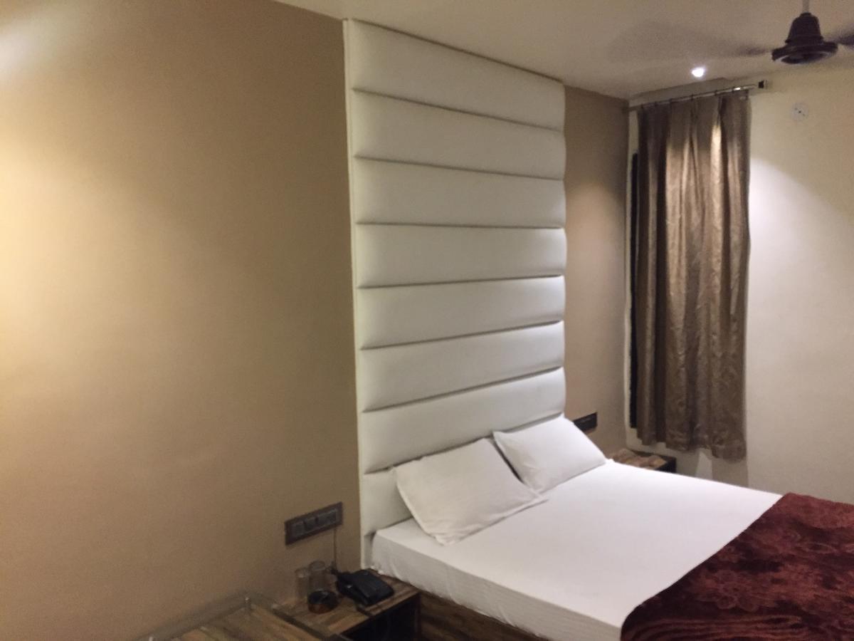 Hotel Shiva Sehore Exterior photo